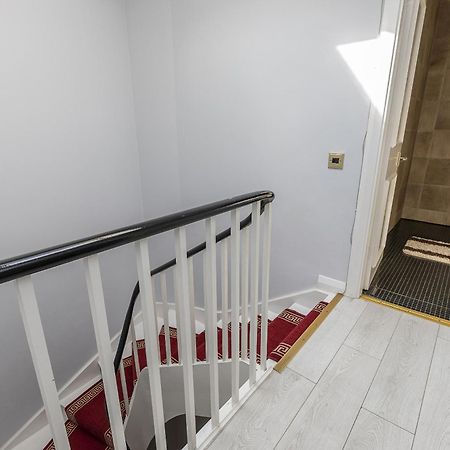 Gorgeous 4 Bedrooms Apartment Near Hyde Park And Oxford St 伦敦 外观 照片
