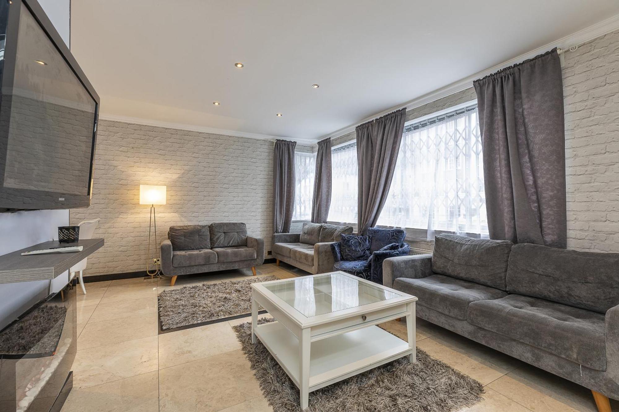 Gorgeous 4 Bedrooms Apartment Near Hyde Park And Oxford St 伦敦 外观 照片